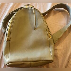 HOBO Taupe Sling Bag
Brand New!